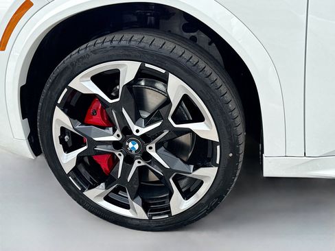 New 2026 BMW X2 xDrive28i w/ Technology Package AWD/4WD image 41