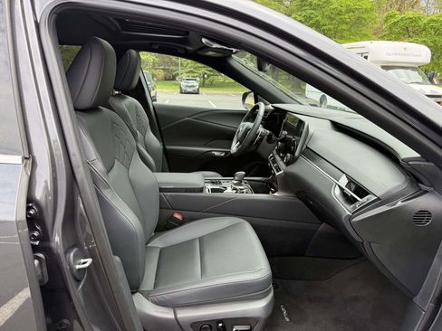 Used 2024 Lexus RX 350 Premium w/ Accessory Package (K3) image 15