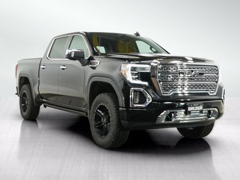 Used 2019 GMC Sierra 1500 Denali w/ Denali Ultimate Package AWD/4WD image 8