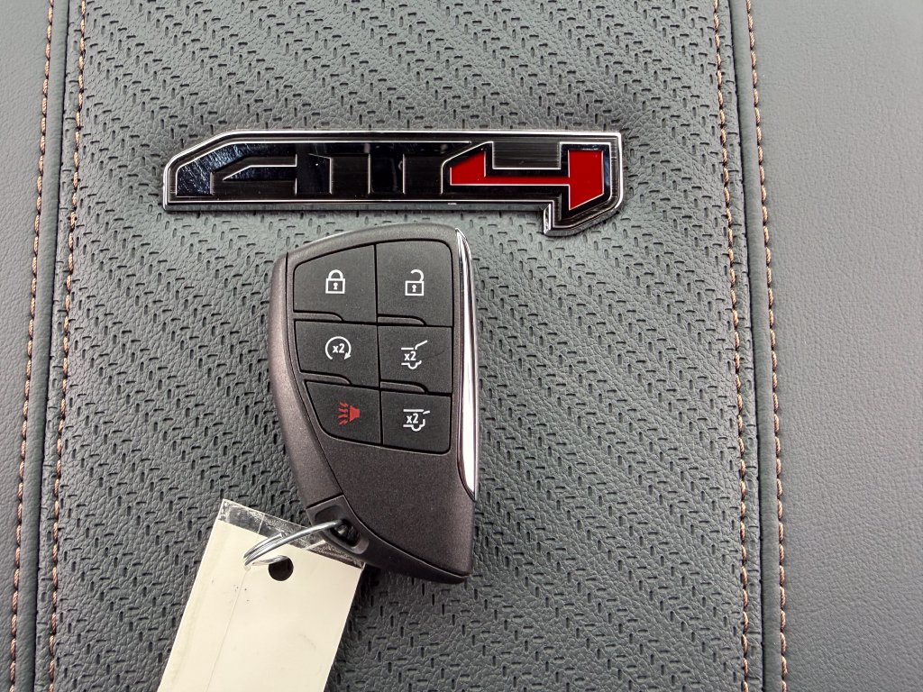 New 2026 GMC Yukon XL AT4 w/ AT4 Premium Plus Package AWD/4WD image 45