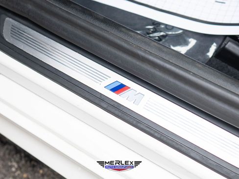 Used 2018 BMW 540i w/ M Sport Package image 41