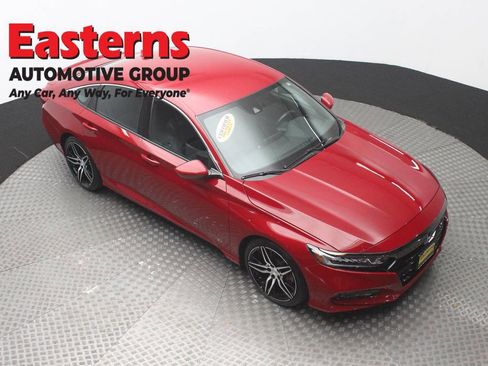 Used 2020 Honda Accord Sport image 3