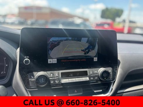 Used 2024 Toyota Grand Highlander FWD image 13