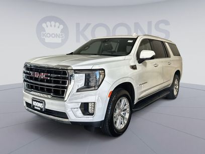 Used 2022 GMC Yukon XL SLT w/ SLT Premium Package