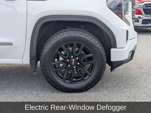 Used 2023 GMC Sierra 1500 Elevation w/ X31 Off-Road Package AWD/4WD image 16