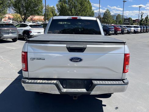 Used 2017 Ford F150 XLT w/ Equipment Group 301A Mid AWD/4WD image 9