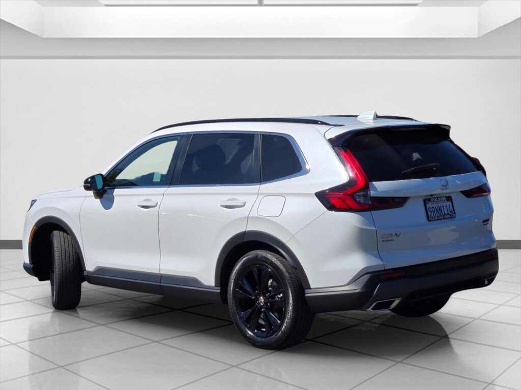 Certified 2025 Honda CR-V Sport Touring image 7