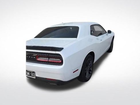Used 2019 Dodge Challenger SXT w/ Blacktop Package AWD/4WD image 8