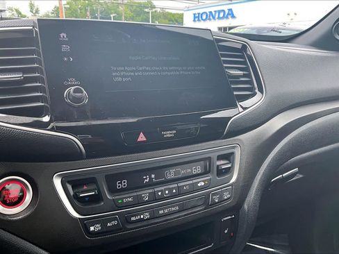 Used 2022 Honda Passport TrailSport image 31