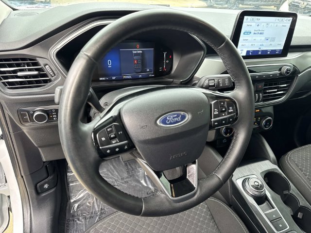 Used 2023 Ford Escape Active w/ Cold Weather Package FWD image 21