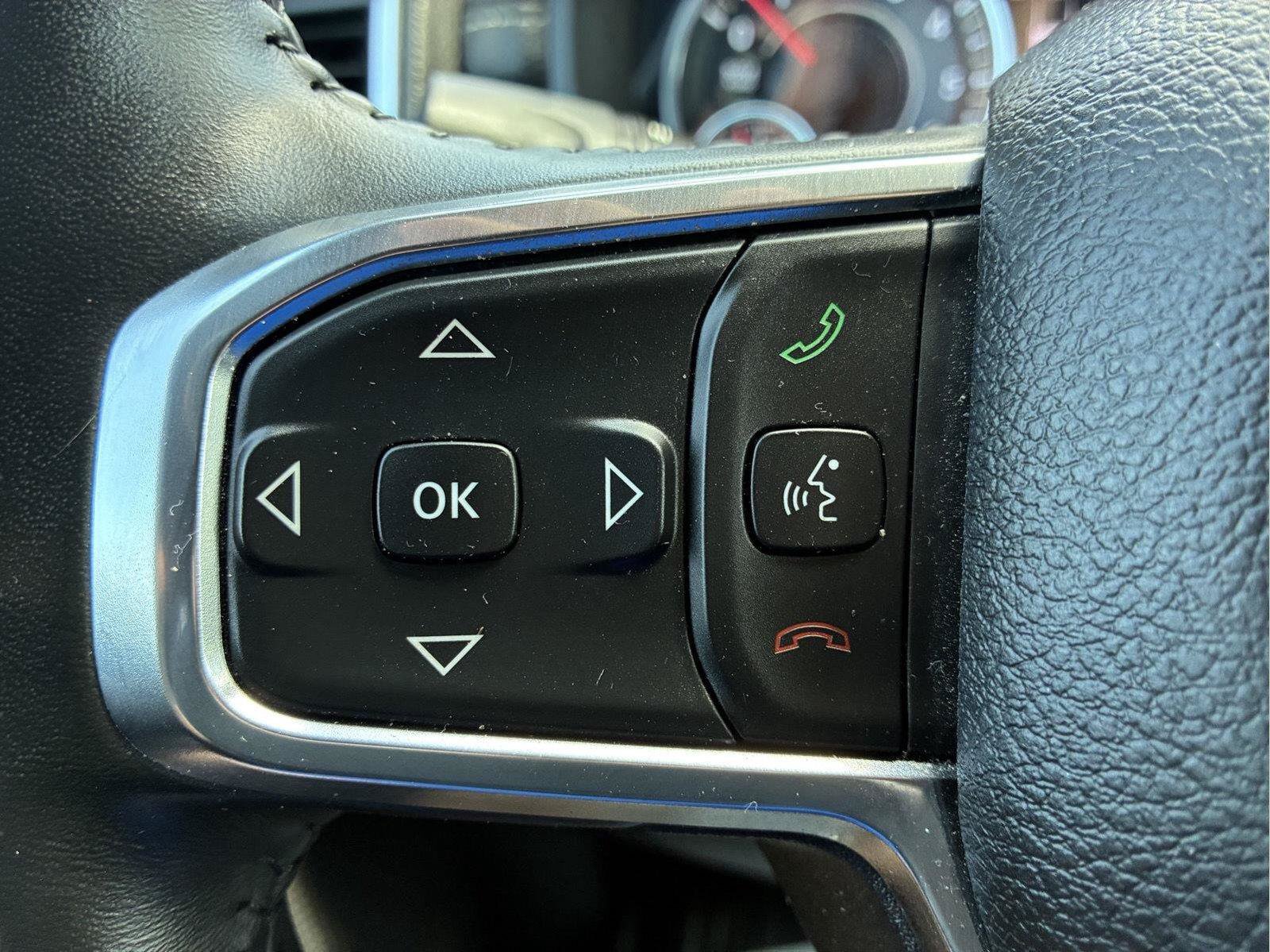 Used 2024 RAM 1500 Laramie AWD/4WD image 22