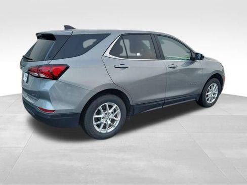 Used 2024 Chevrolet Equinox LT image 6