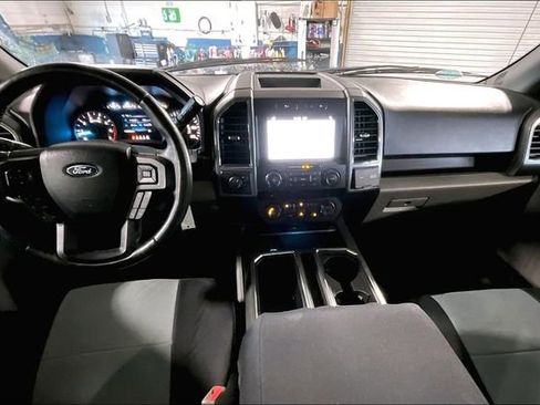 Used 2018 Ford F150 XLT w/ Equipment Group 302A Luxury image 15