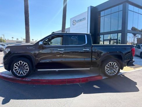 Used 2024 GMC Sierra 1500 Denali Ultimate AWD/4WD image 6