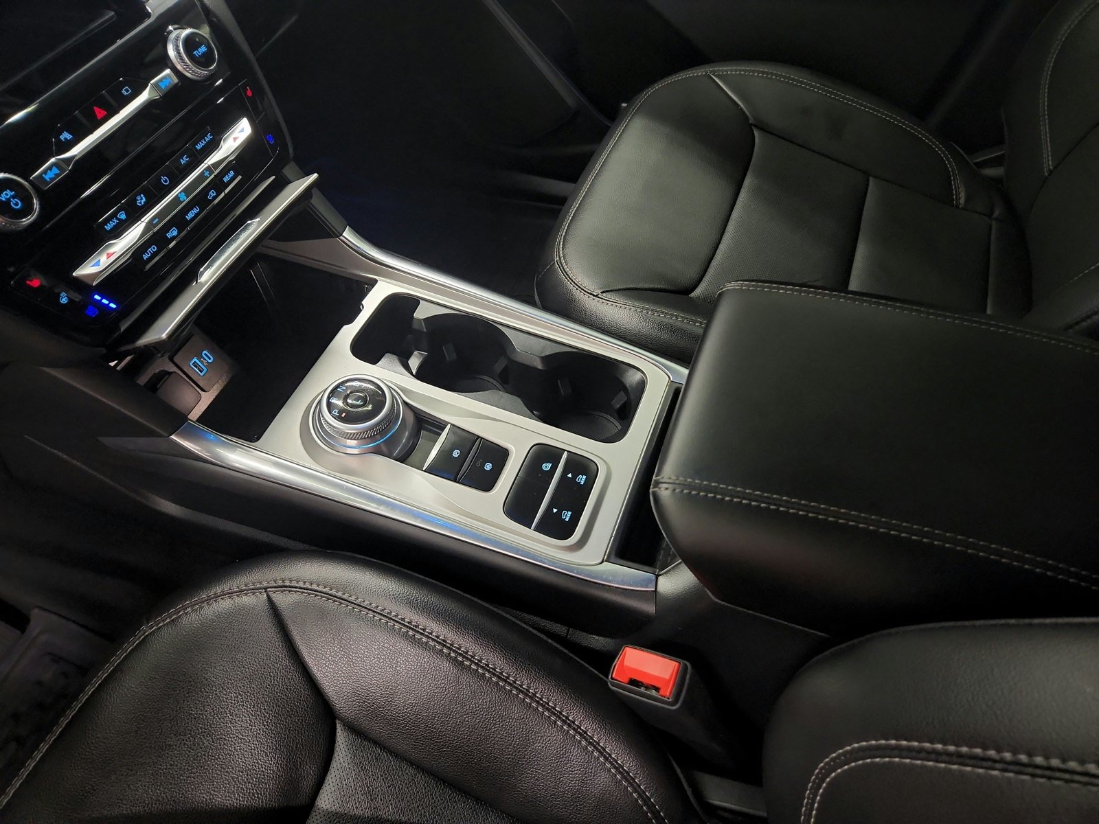 Used 2023 Ford Explorer Limited RWD image 33
