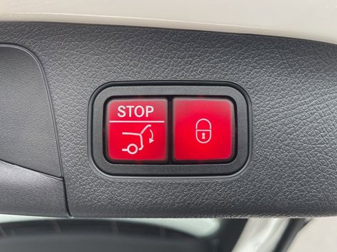 New 2026 Mercedes-Benz GLA 250 4MATIC image 26