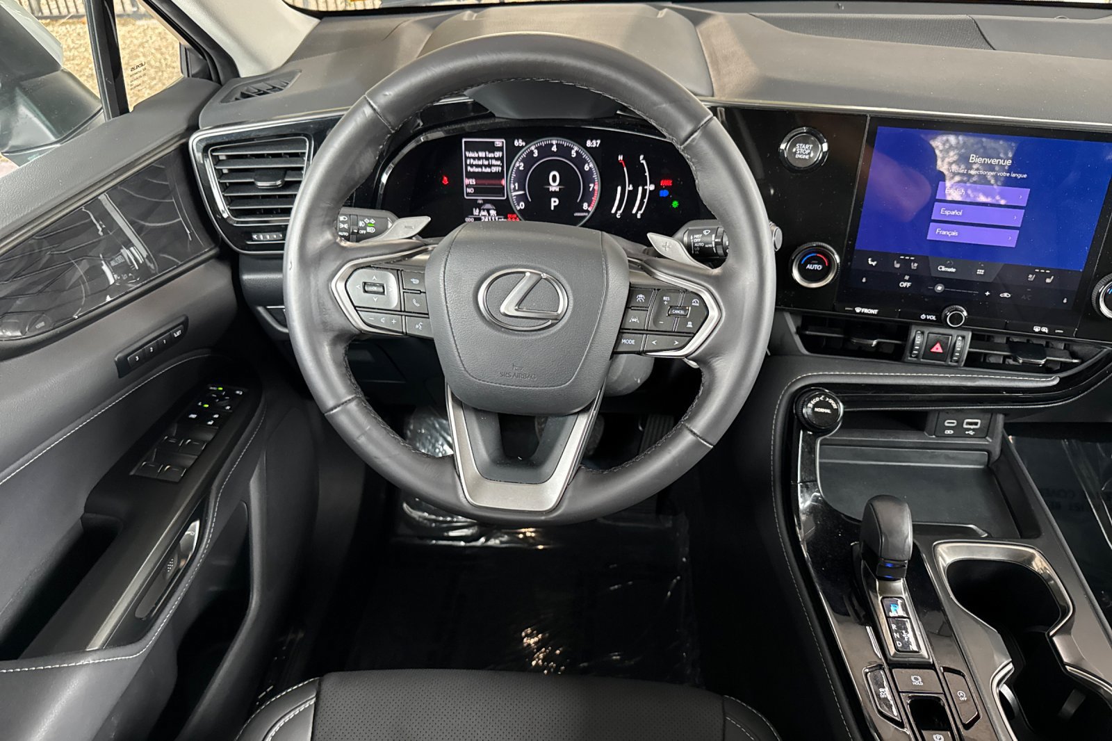 Used 2025 Lexus NX 250 FWD w/ Accessory Package (Z2) image 17