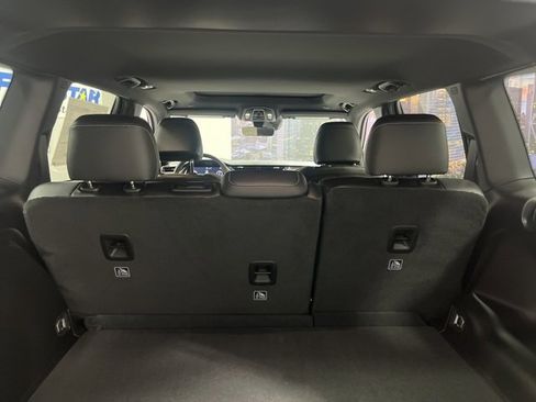 New 2025 Jeep Grand Cherokee 4WD image 30