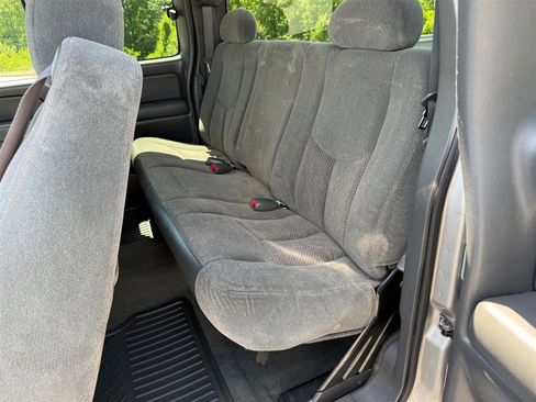 Used 2004 Chevrolet Silverado 1500 LS RWD image 21