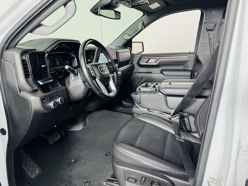 Used 2025 GMC Sierra 1500 SLT RWD image 5