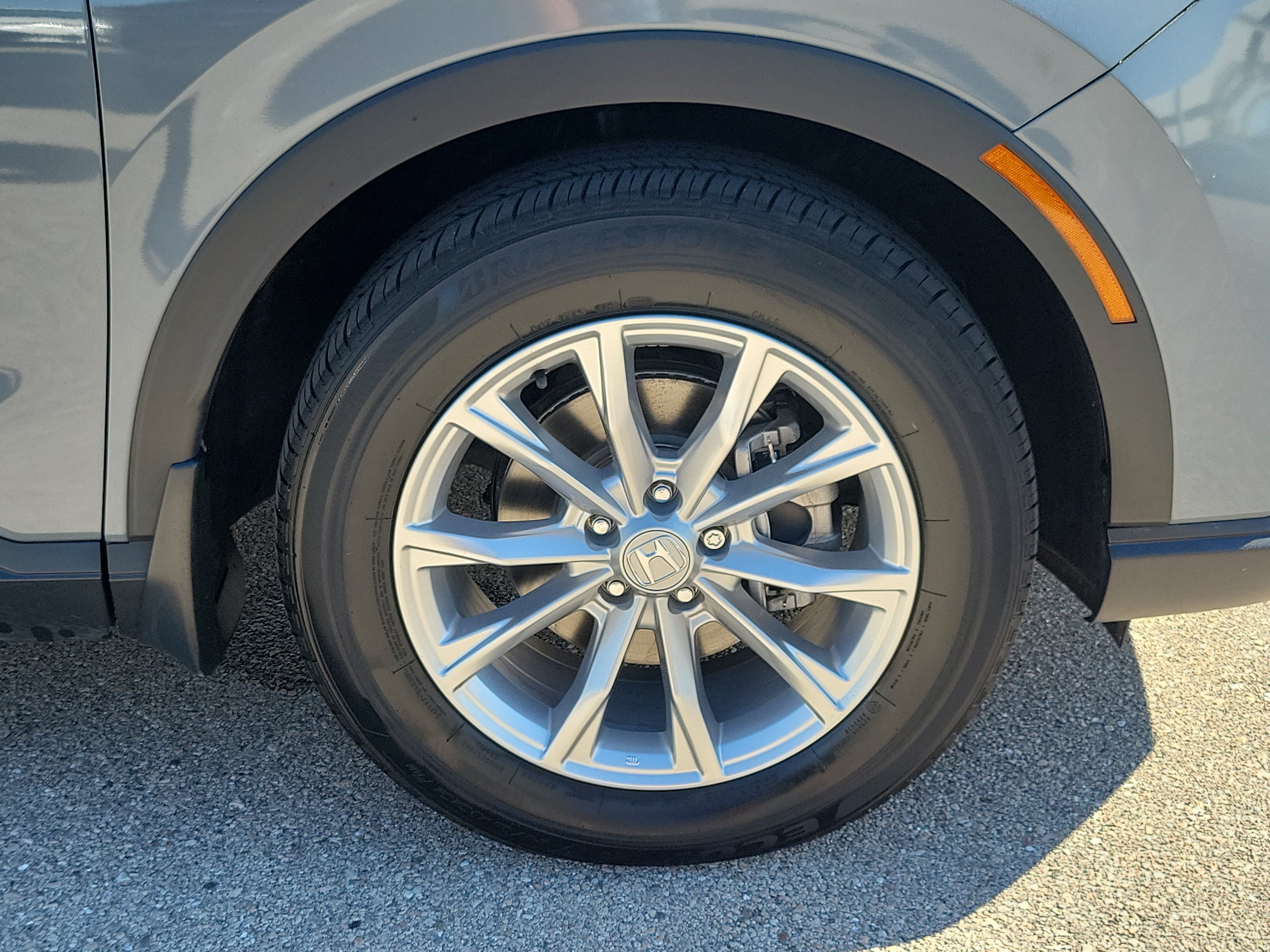 Used 2024 Honda CR-V EX image 11