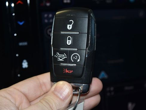 Used 2025 RAM 1500 Big Horn image 14