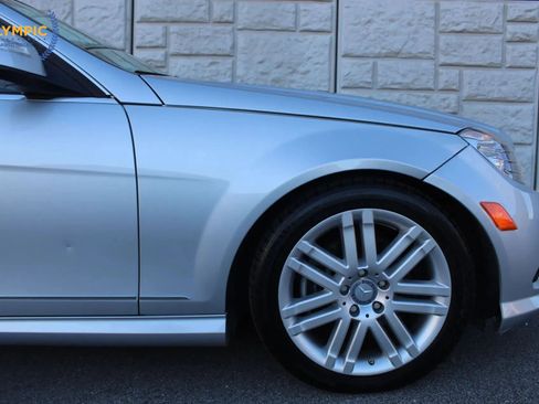 Used 2008 Mercedes-Benz C 300 Sedan w/ P1 Pkg image 14
