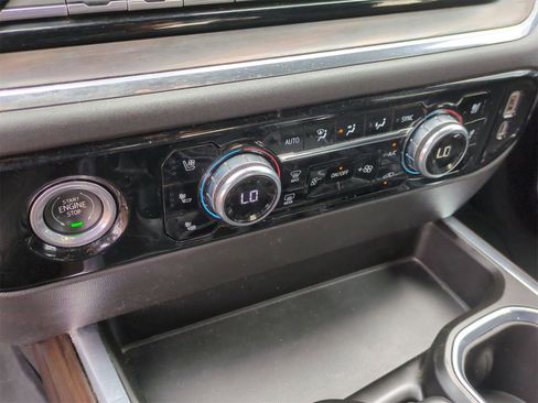 Certified 2023 GMC Sierra 1500 SLT w/ SLT Premium Package image 19