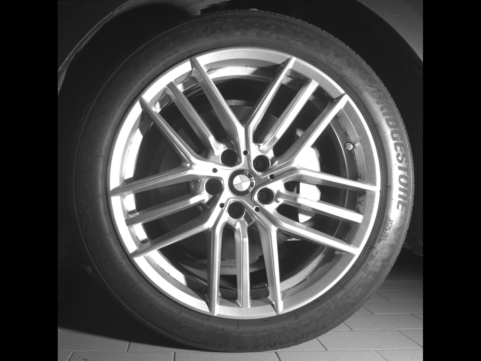 Used 2024 BMW 530i w/ Premium Package RWD image 23