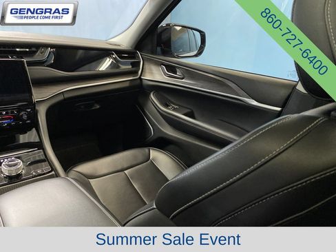 Used 2024 Jeep Grand Cherokee Limited 4xe AWD/4WD image 30