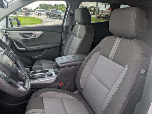Used 2023 Chevrolet Blazer LT FWD image 13