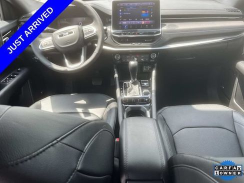 Used 2025 Jeep Compass Limited w/ High Altitude Package AWD/4WD image 17