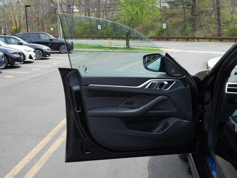 New 2026 BMW 430i xDrive w/ M Sport Package AWD/4WD image 21