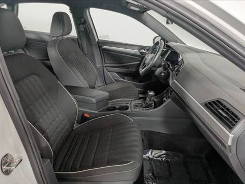 Used 2024 Volkswagen Jetta Sport FWD image 23