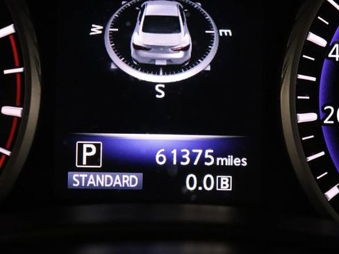 Used 2018 INFINITI Q60 Red Sport 400 w/ Sensory Package 3.0T Sport RWD image 29