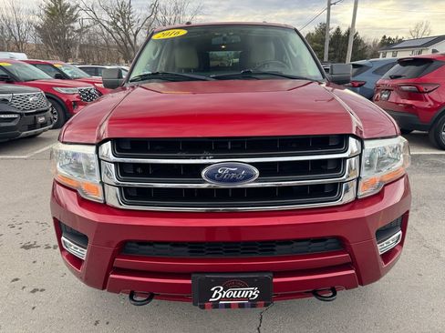 Used 2016 Ford Expedition EL XLT w/ Equipment Group 202A image 2