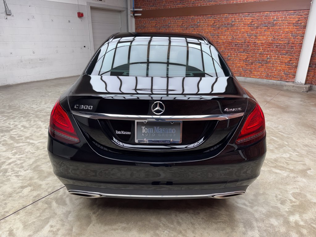 Used 2021 Mercedes-Benz C 300 4MATIC Sedan image 4