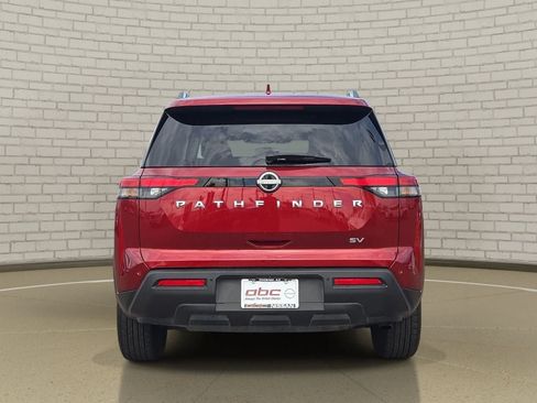 Certified 2024 Nissan Pathfinder SV FWD image 6