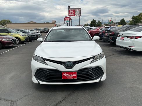 Used 2019 Toyota Camry LE w/ Fleet Convenience Package FWD image 3