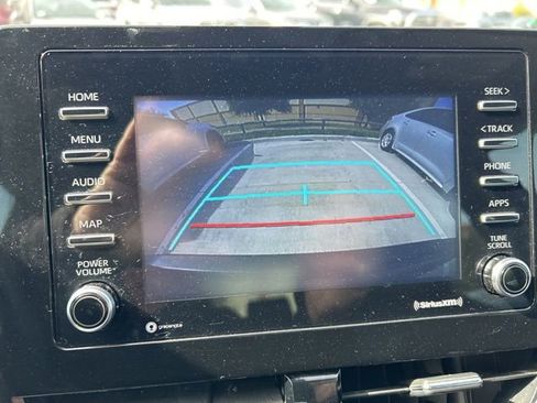 Used 2024 Toyota Camry SE image 12