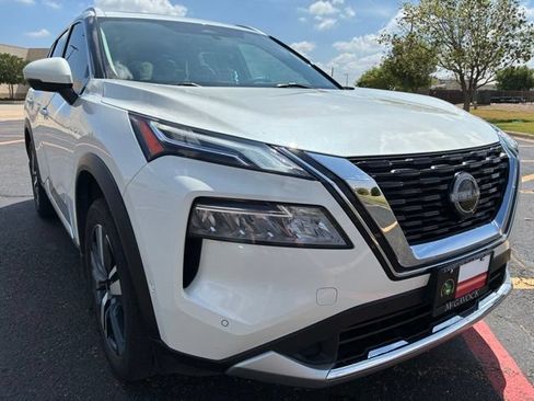 Certified 2023 Nissan Rogue Platinum w/ Platinum Premium Package FWD image 8