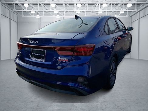 Used 2022 Kia Forte LXS image 5