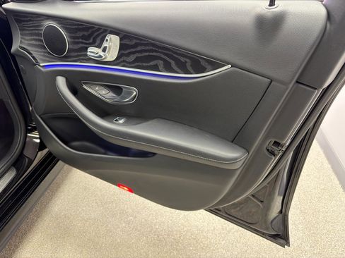 Used 2017 Mercedes-Benz E 300 4MATIC w/ Sport Wheel Package image 13