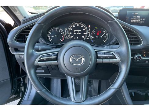 Certified 2022 MAZDA MAZDA3 s image 34