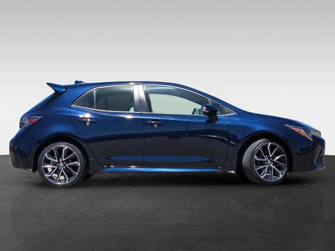 Used 2022 Toyota Corolla XSE FWD image 4