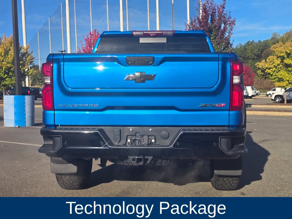 Used 2023 Chevrolet Silverado 1500 ZR2 w/ Technology Package AWD/4WD image 3