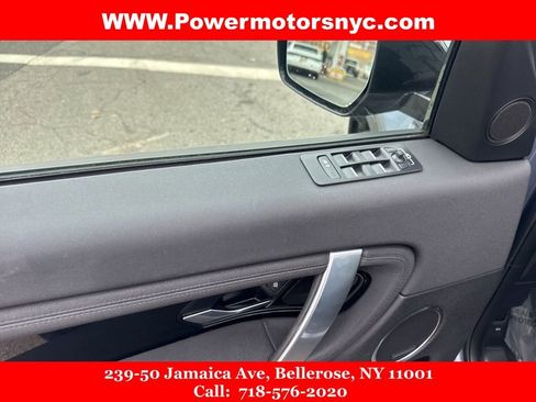 Used 2022 Land Rover Discovery Sport S image 29