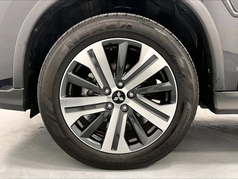 Used 2025 Mitsubishi Outlander Sport AWD image 10