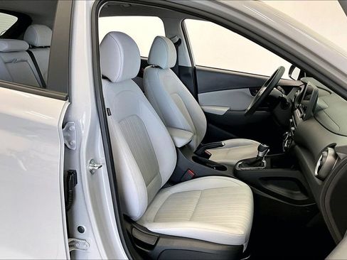Certified 2023 Hyundai Kona SEL w/ Cargo Package AWD/4WD image 7