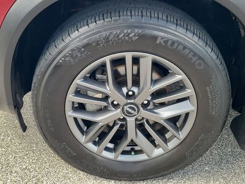 Certified 2023 Nissan Rogue S FWD image 12